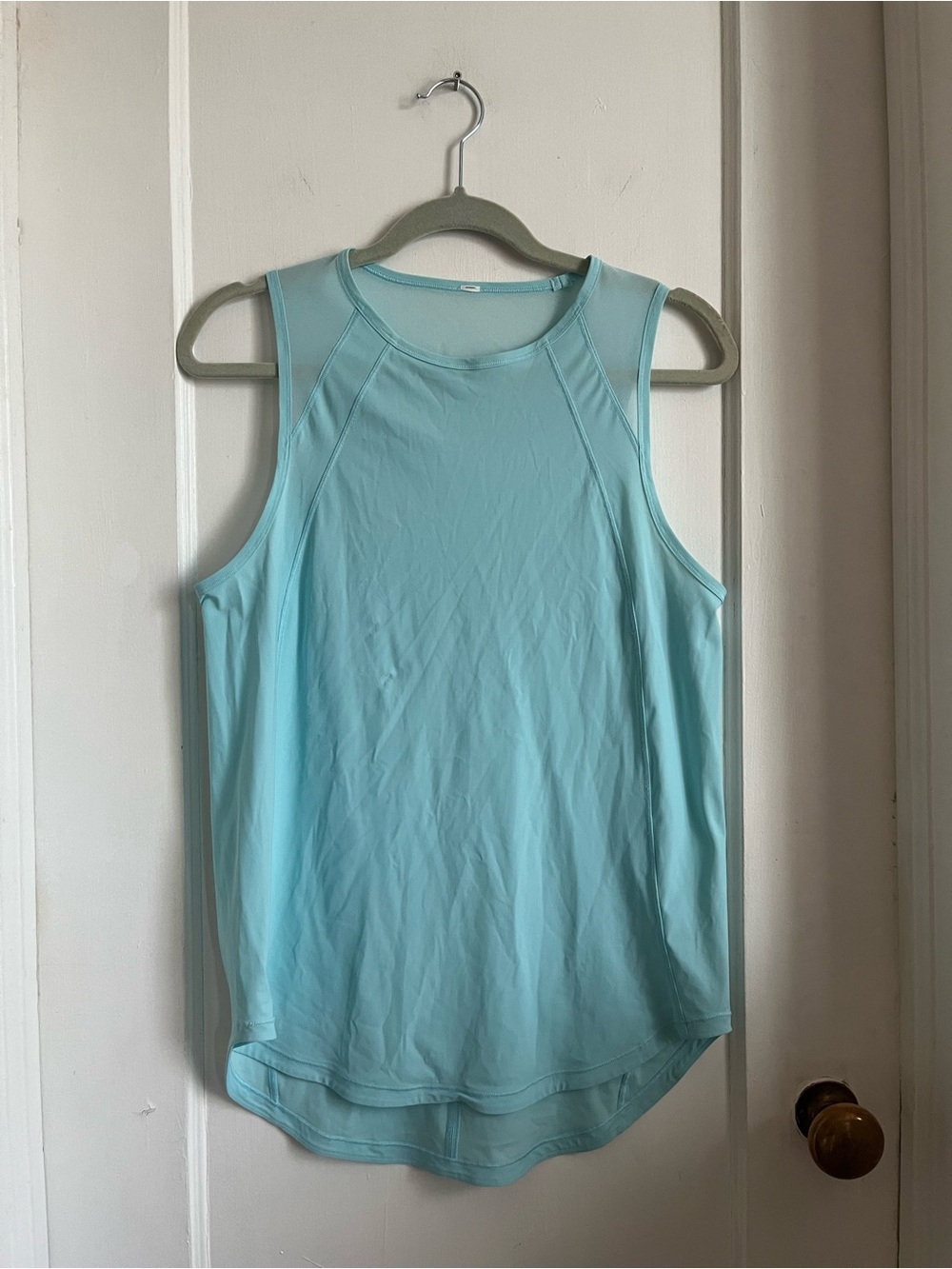 Lululemon Sculpt Tank Top
Icing Blue